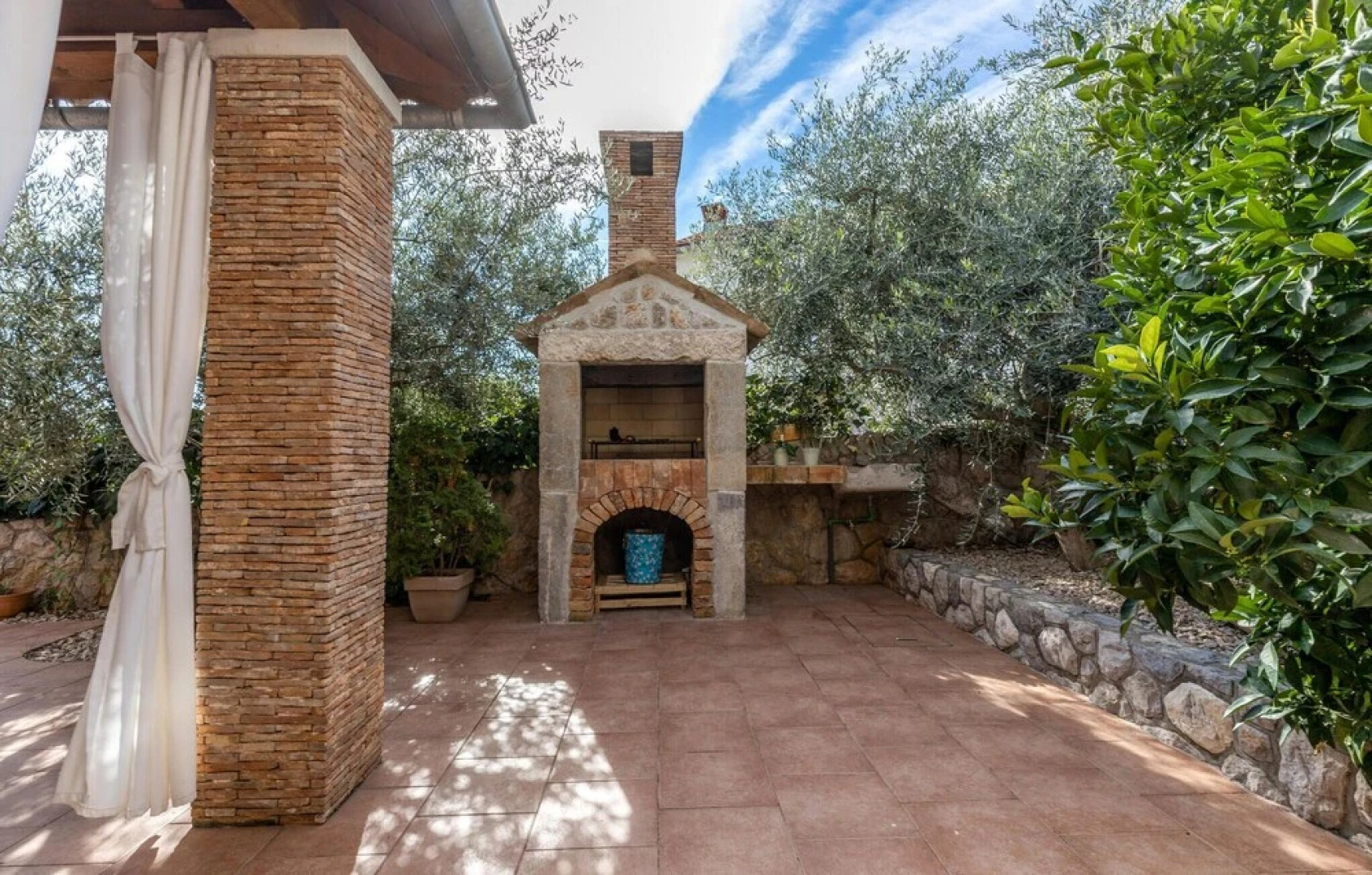 Beautiful Home in Malinska With Wifi and 3 Bedrooms