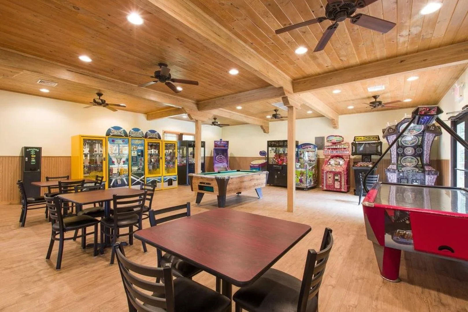 Jellystone Park™ at Birchwood Acres