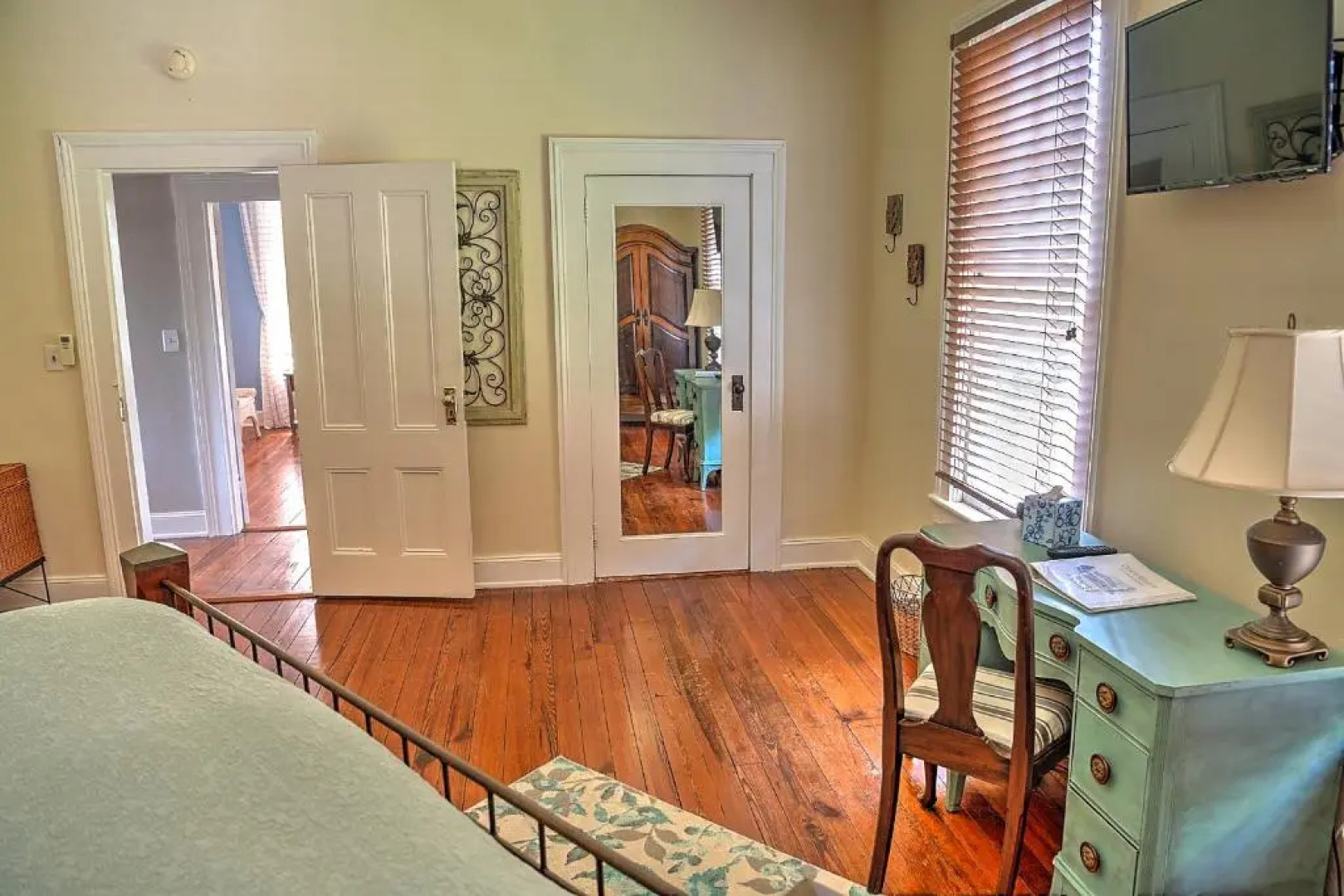 Open Gates Bed & Breakfast