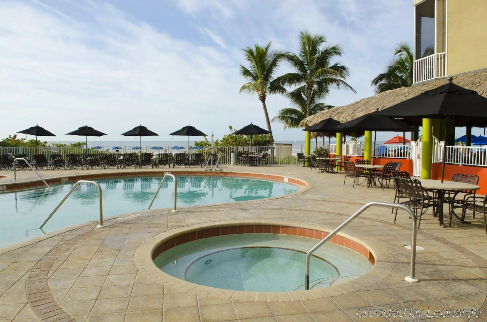 DiamondHead Beach Resort