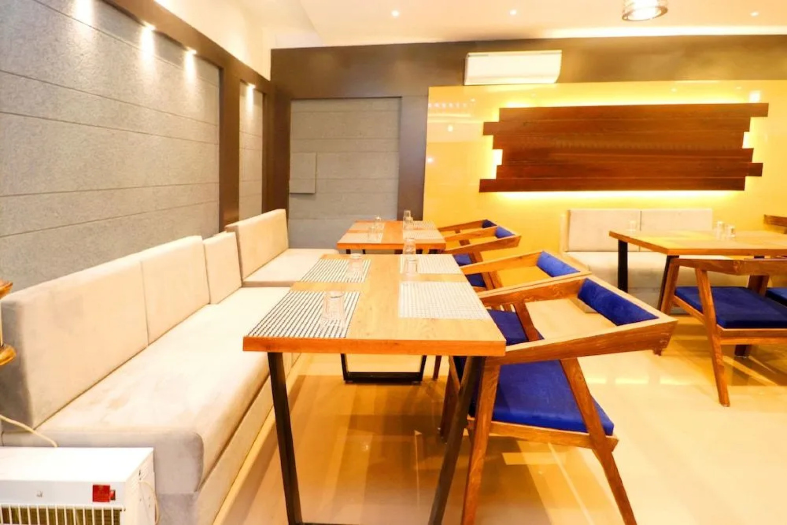 OYO 3131 Hotel BR Inn