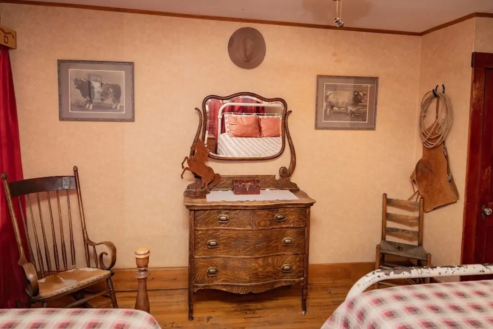 The Hand Hotel Bed & Breakfast