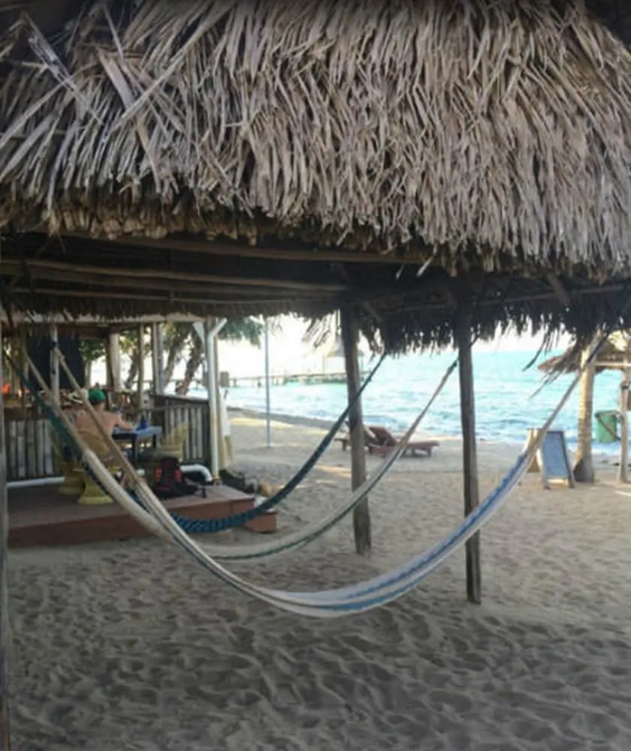 Beaches And Dreams Boutique Hotel