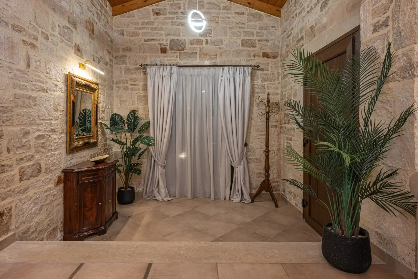 Terra Nostra Mansion & Events Venue