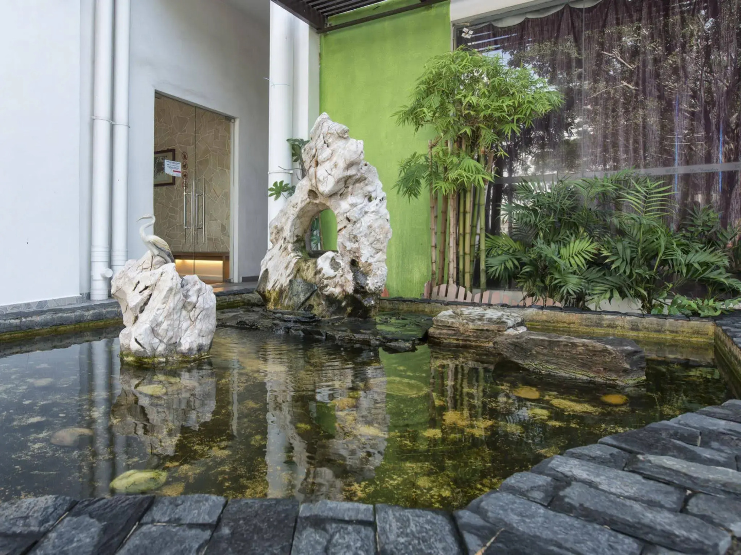 De Garden Hotel
