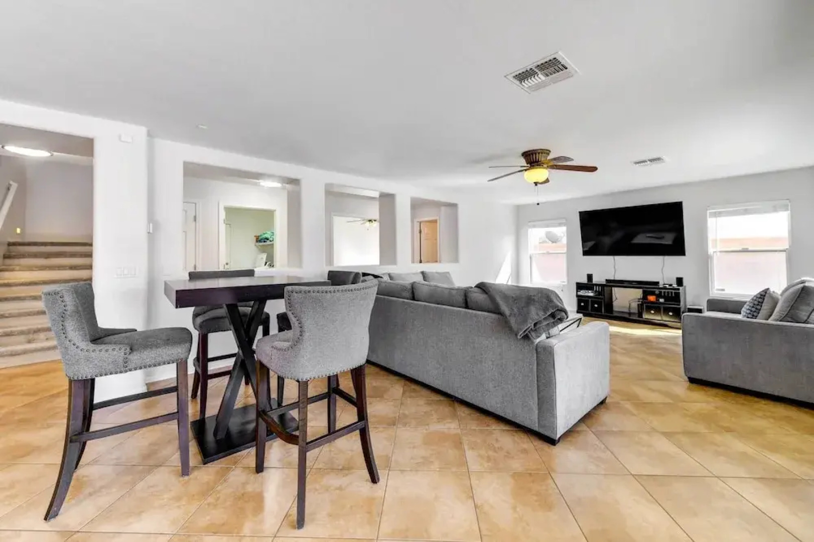 Putting Green, Pool & Spa: Home in Queen Creek!