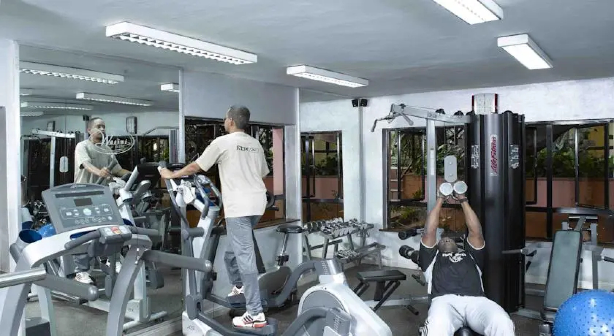 Wasini Luxury Suites & Hotels