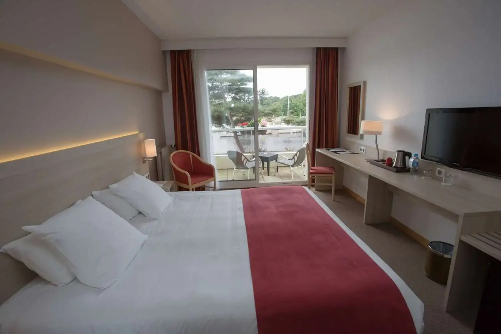 Best Western Hôtel Le Roof