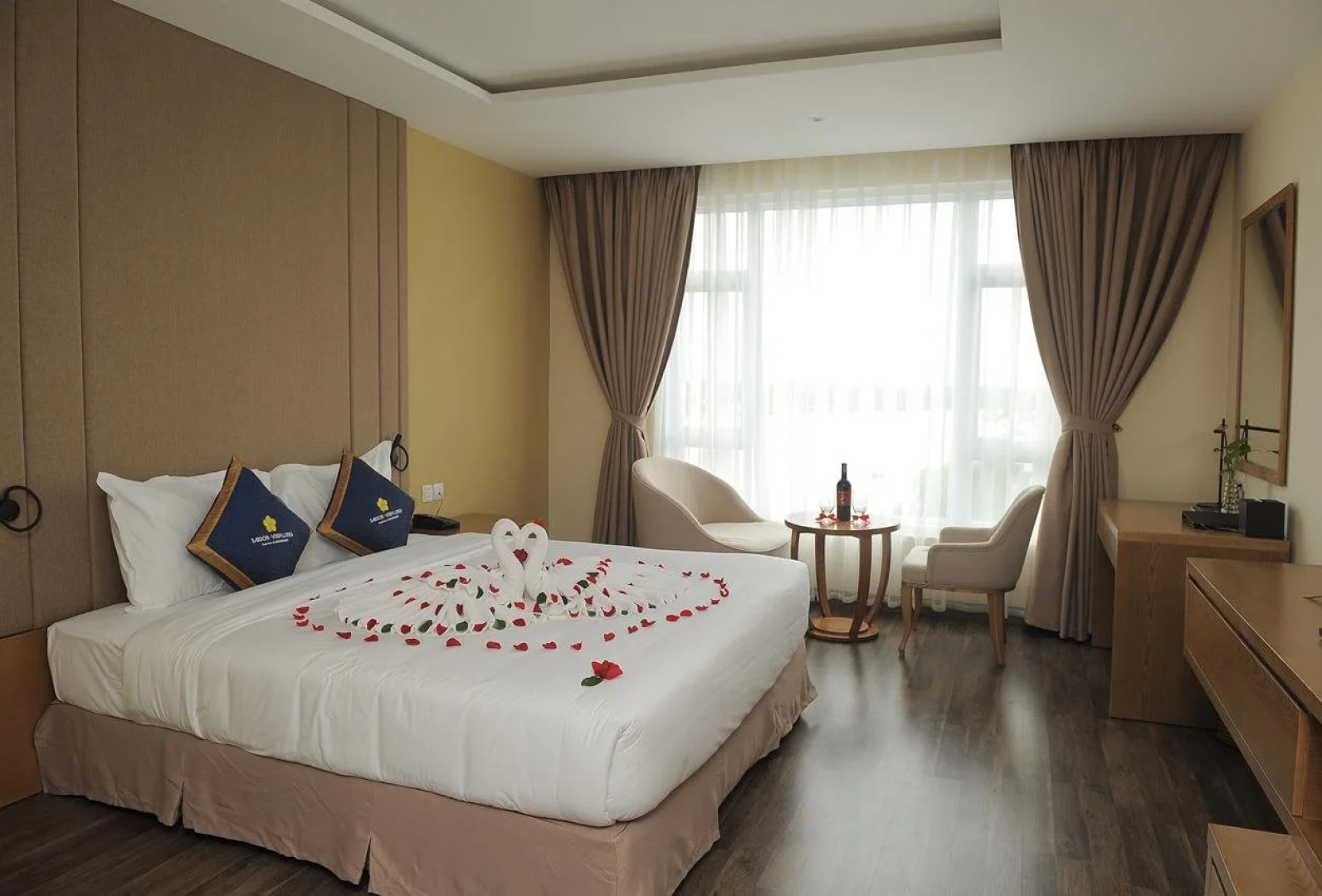 Sai Gon Vinh Long Hotel