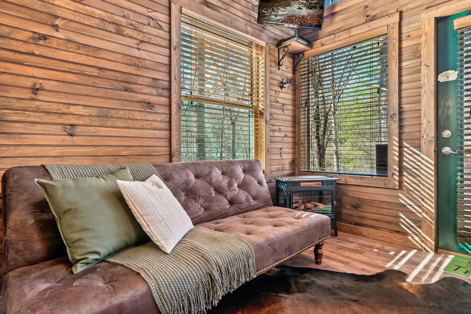 Rivers Edge Treehouses