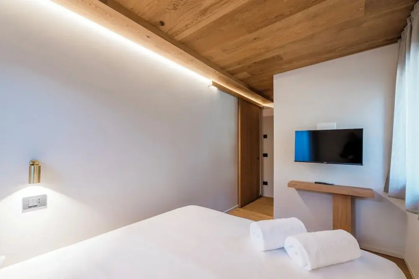 Dalania Mountain Apartments