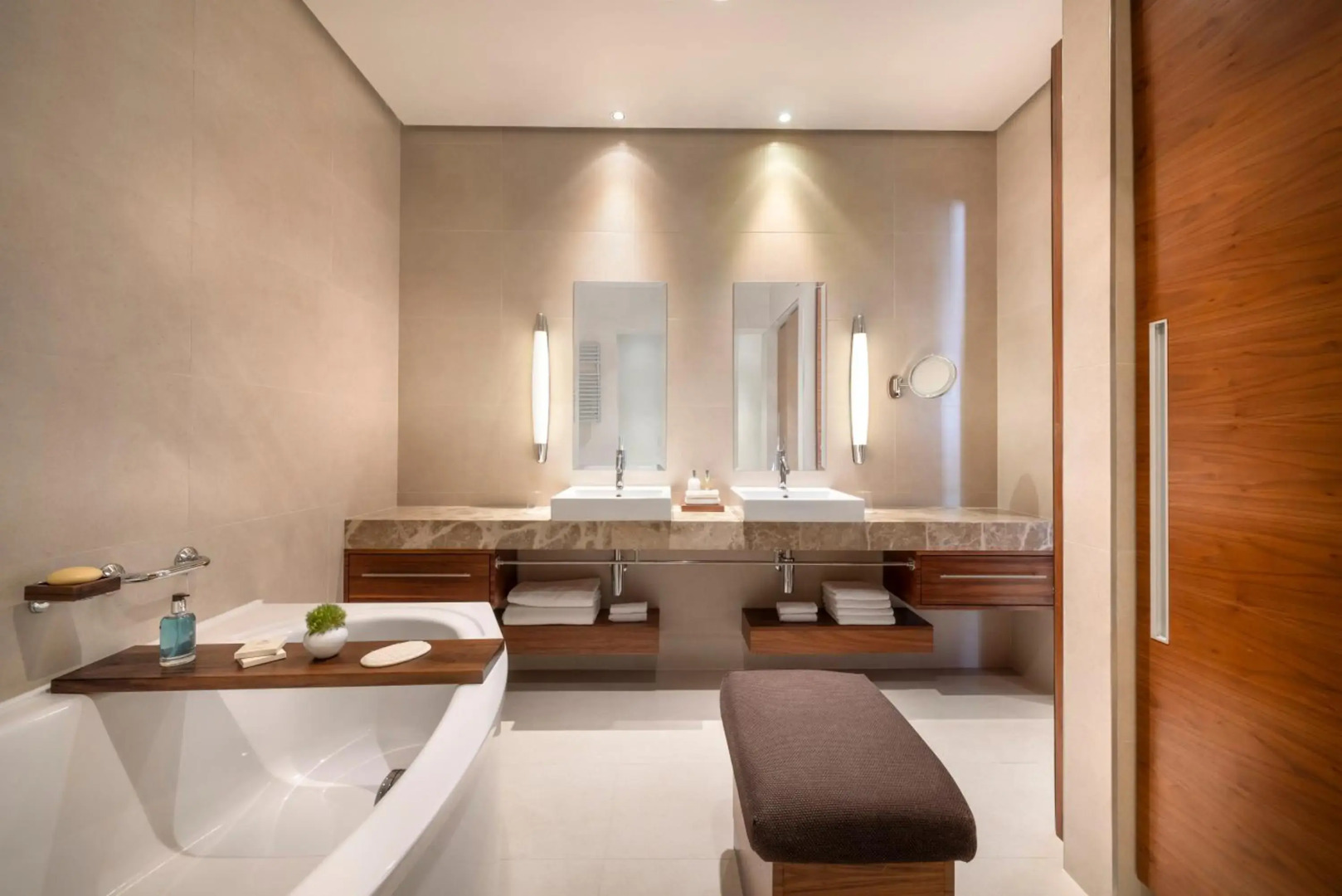 Отель Adults Exclusive Hotel Monte Mulini