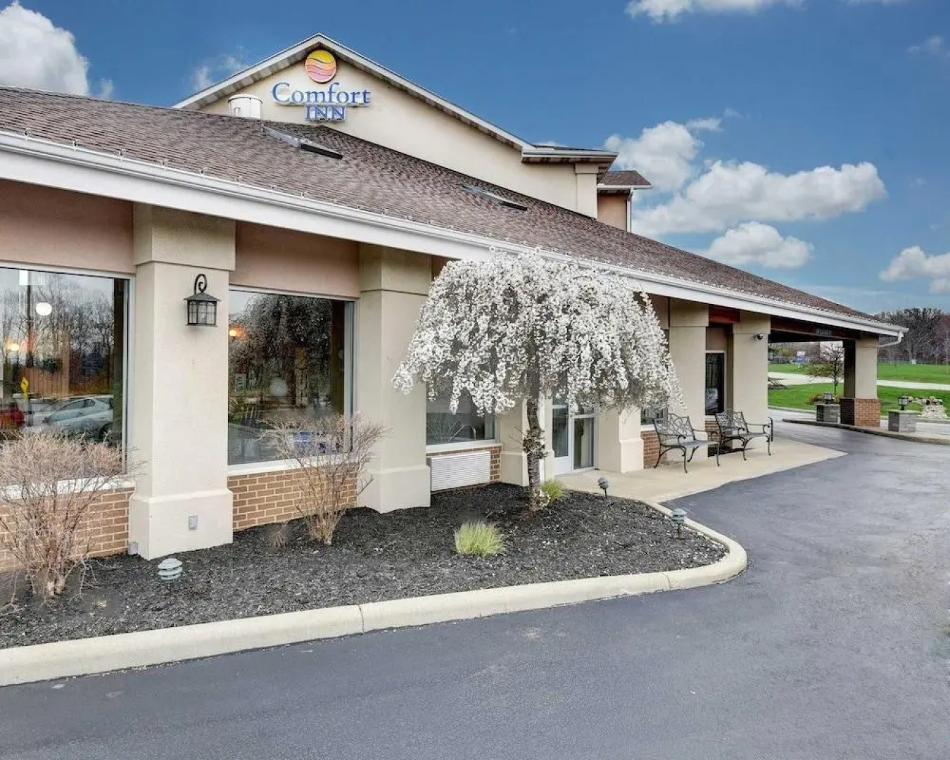 Baymont Inn & Suites Concord/Mentor