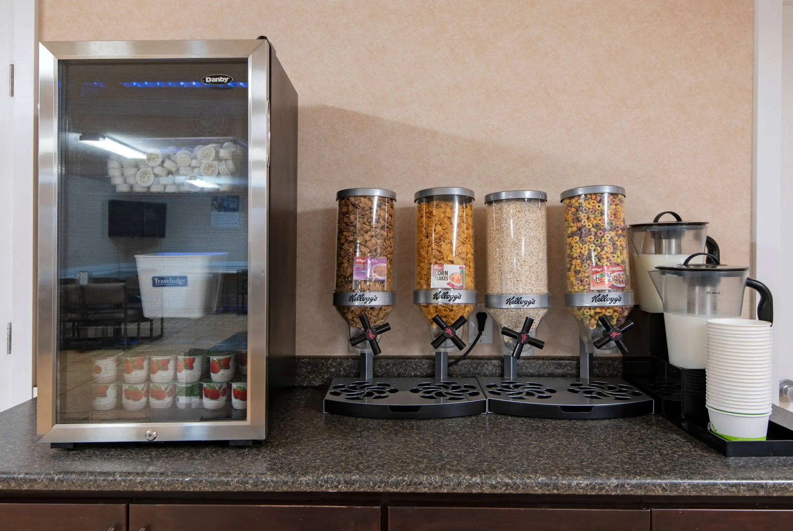 Travelodge by Wyndham Kamloops Mountview