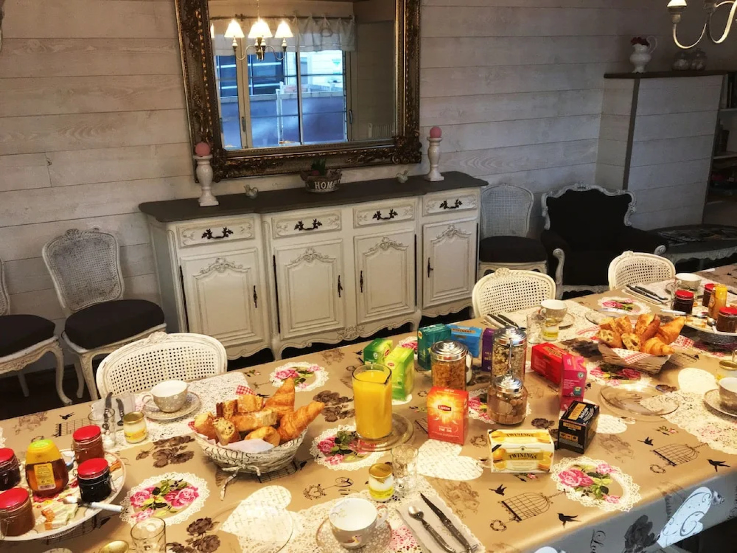 Les Belles Époques B&B