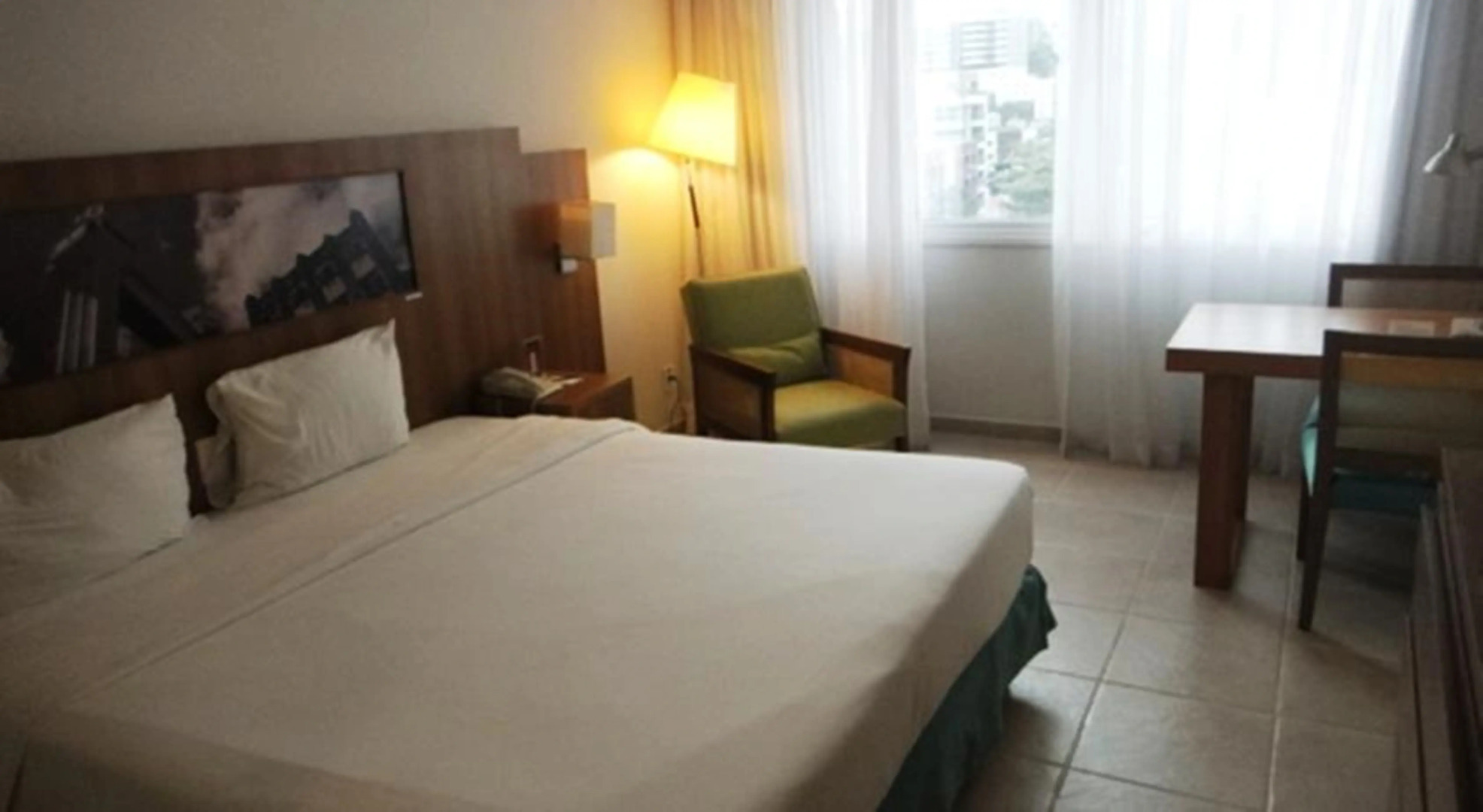 Mercure Salvador Rio Vermelho Hotel