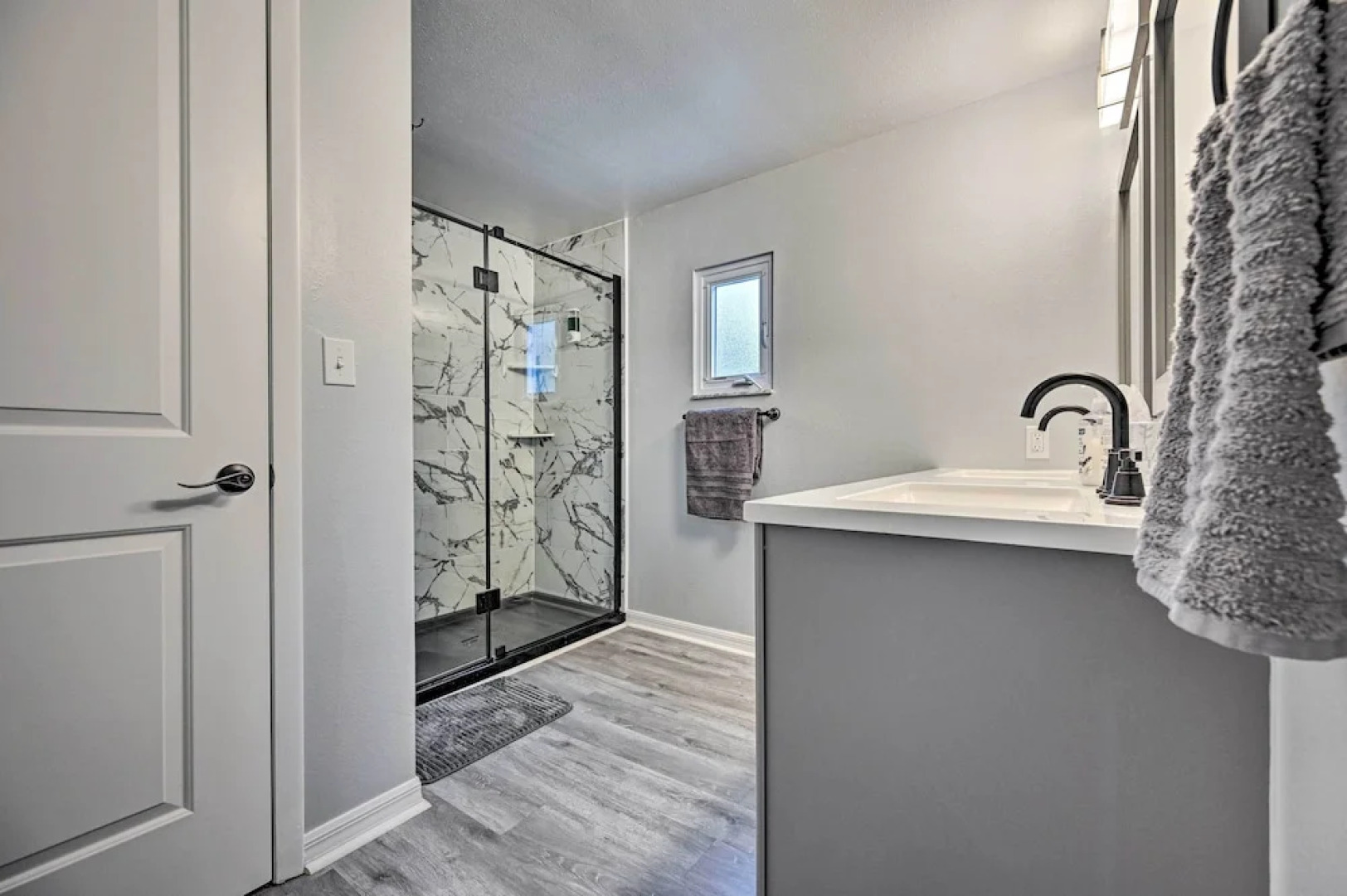 Spacious Brandon Home w/ Private Outdoor Pool