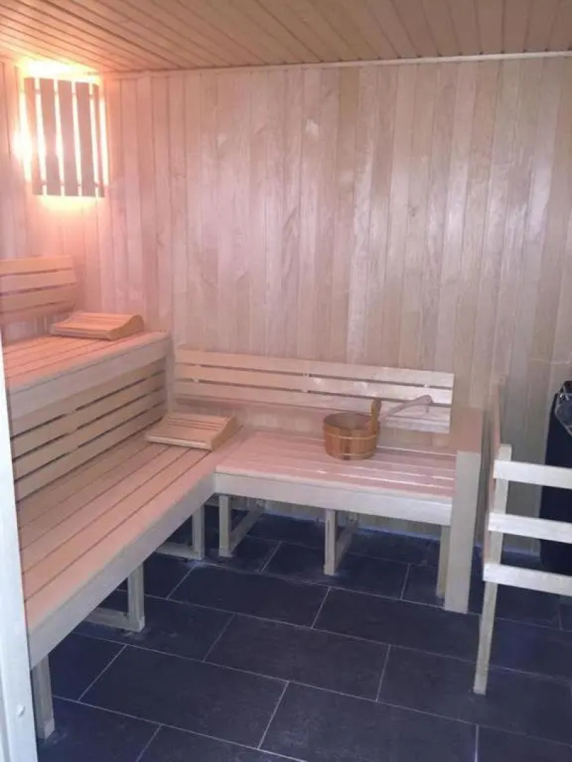 T4 Standing Exclusive Resort