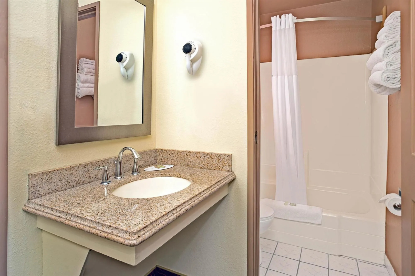 Rockview Hotel Castle Rock Downtown