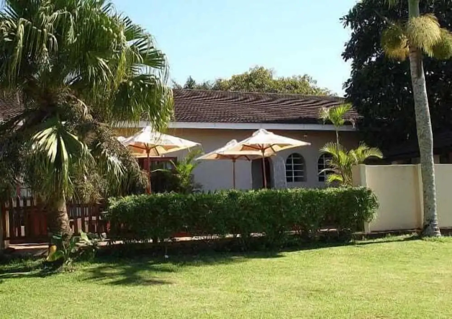 Tradewinds Country Inn