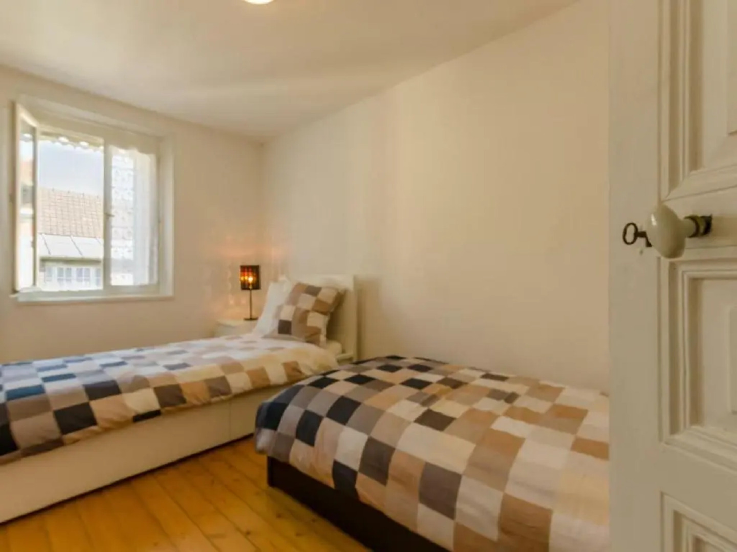 Appartement Romilly-sur-Seine, 4 pièces, 6 personnes - FR-1-543-195