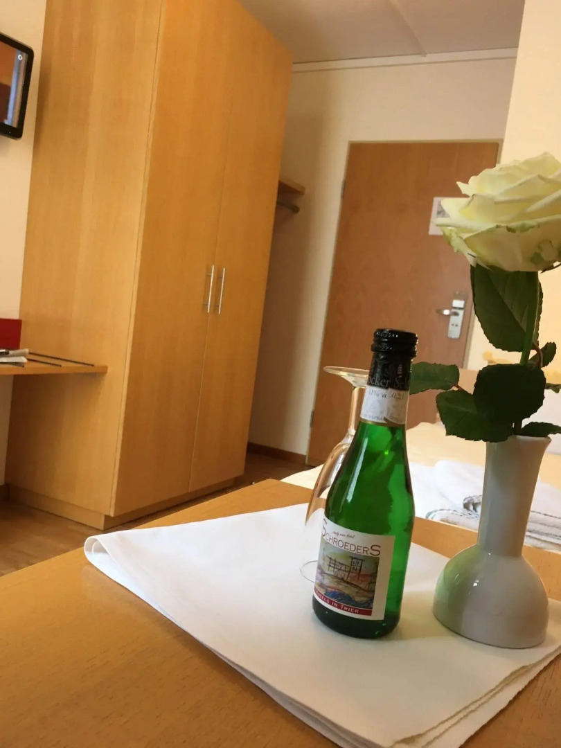 Schroeders Stadtwaldhotel