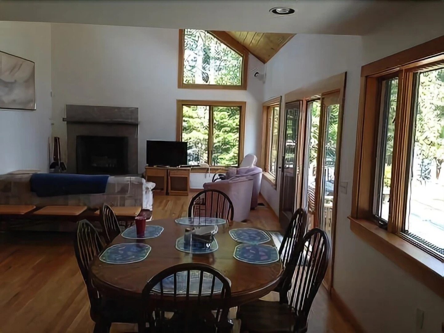 Sea Breeze - Three Bedroom Home