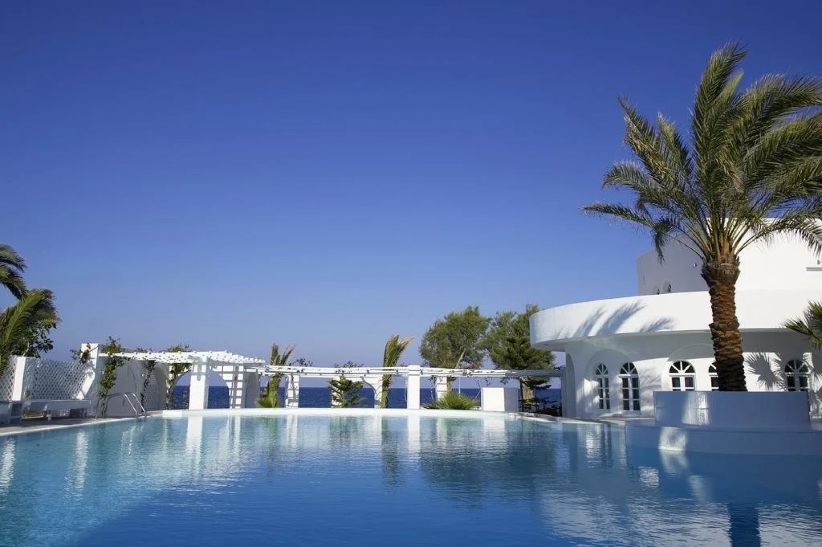 Thalassa Seaside Resort & Suites