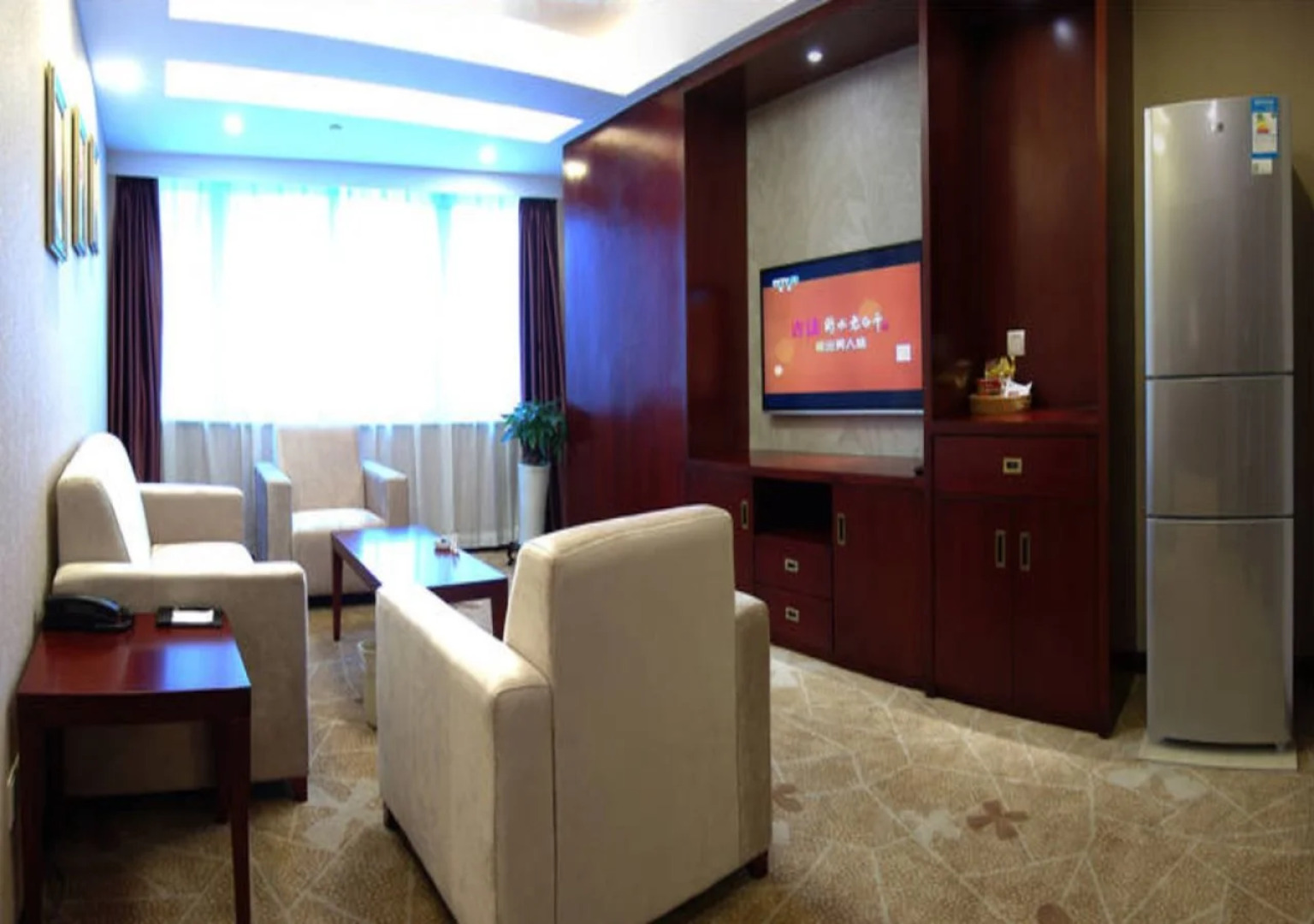 Wanyou Conifer Hotel