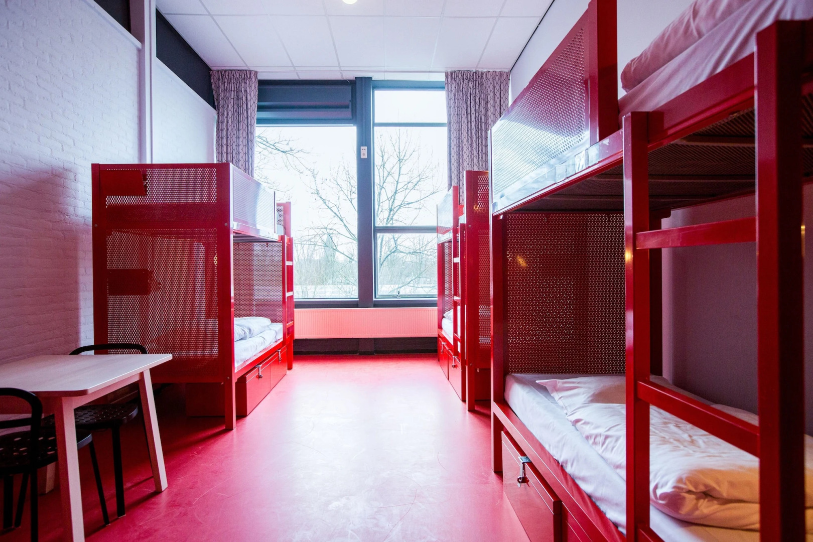 WOW Hostel Amsterdam
