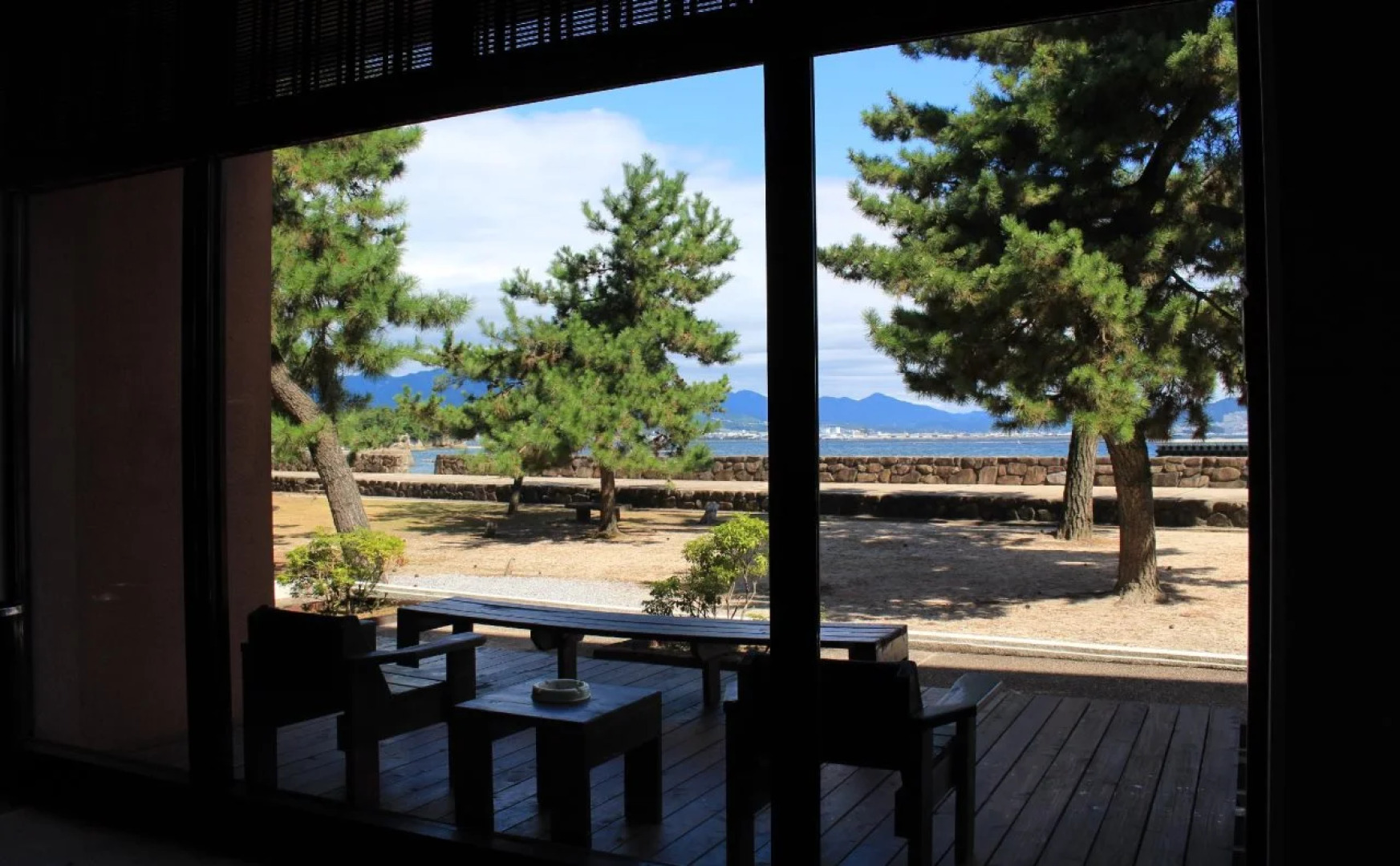 Отель Miyajima Seaside