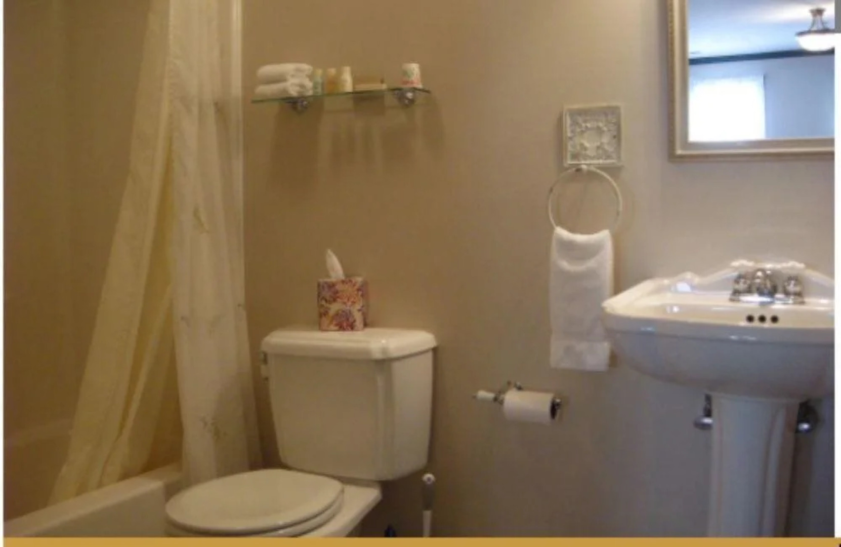 Hargrave House B & B