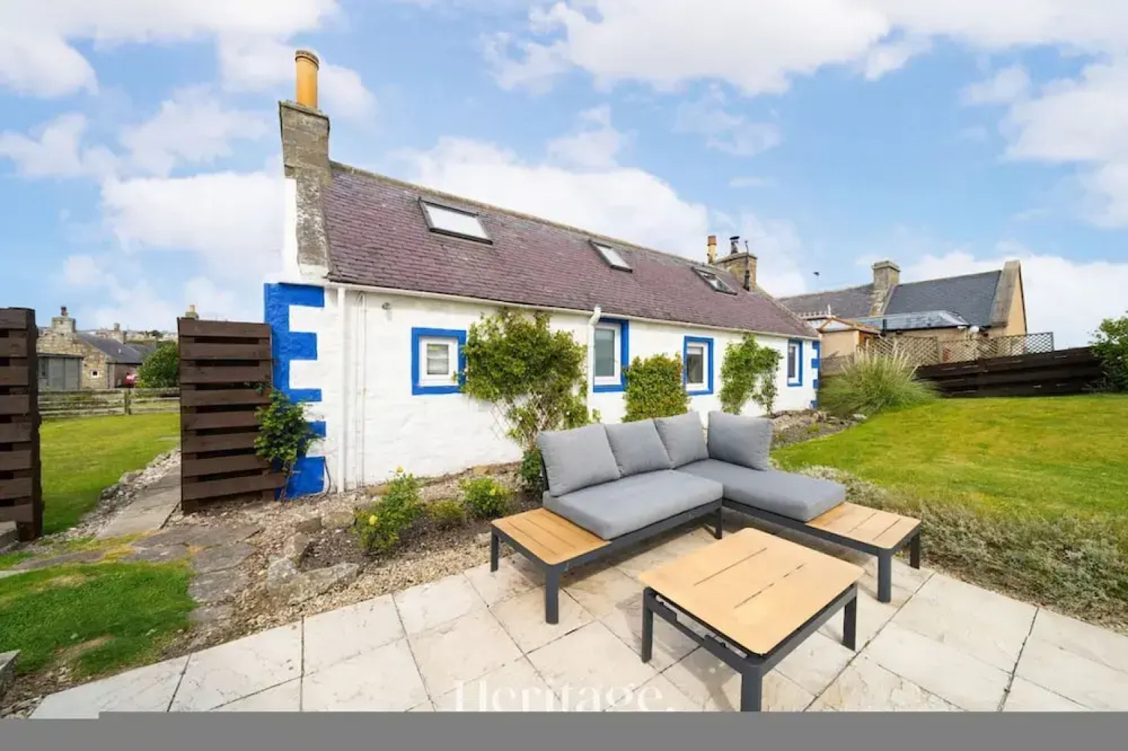 Beach Cottage Pet Child Friendly Stay in Moray