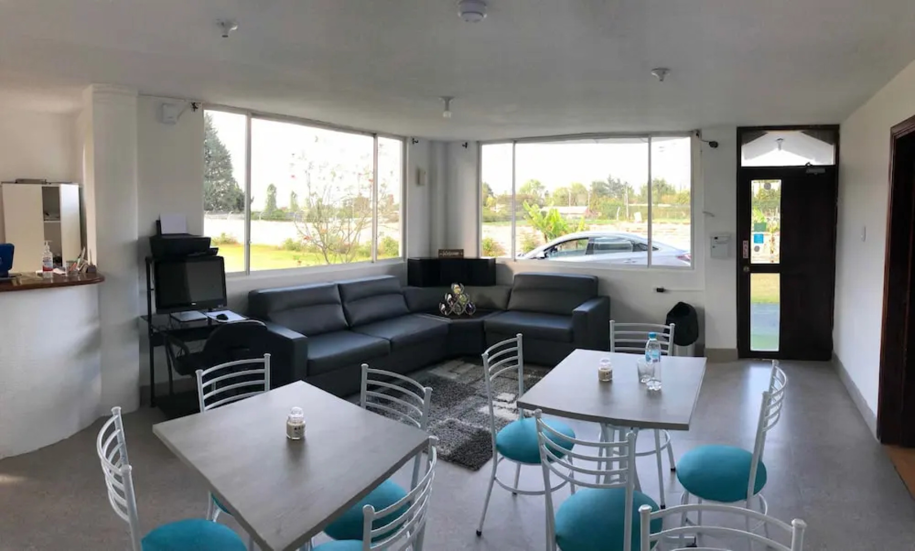 Springhills Quito Airport