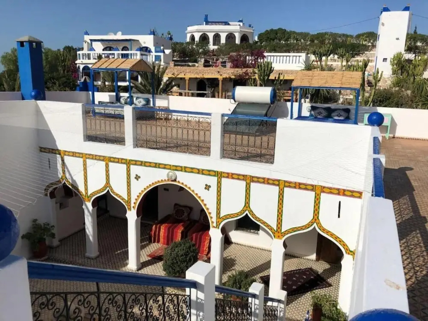 Room in Guest Room - Room in Villa L'air De La Mer No0969