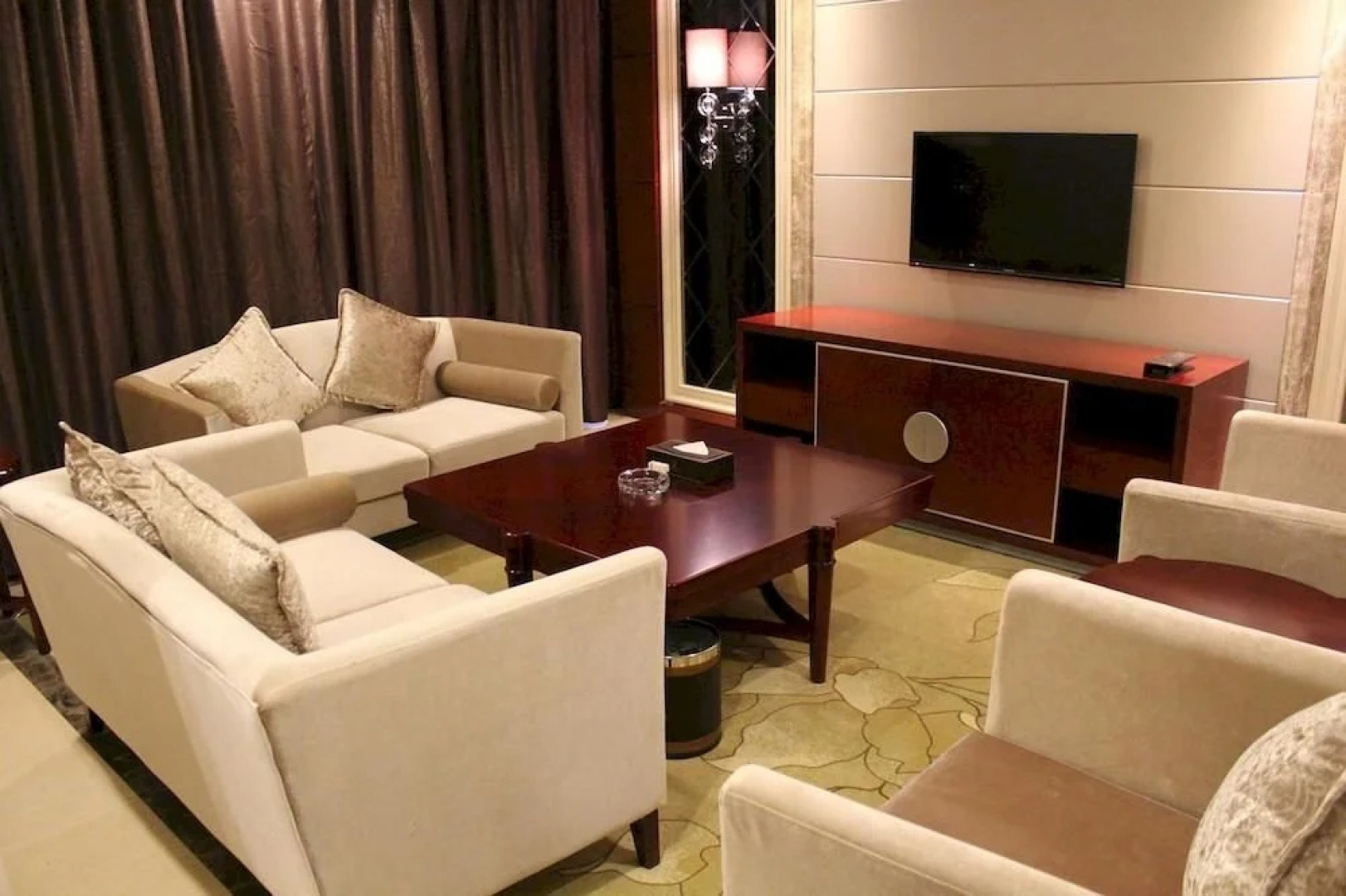 Jiangxi Dingsheng International Hotel