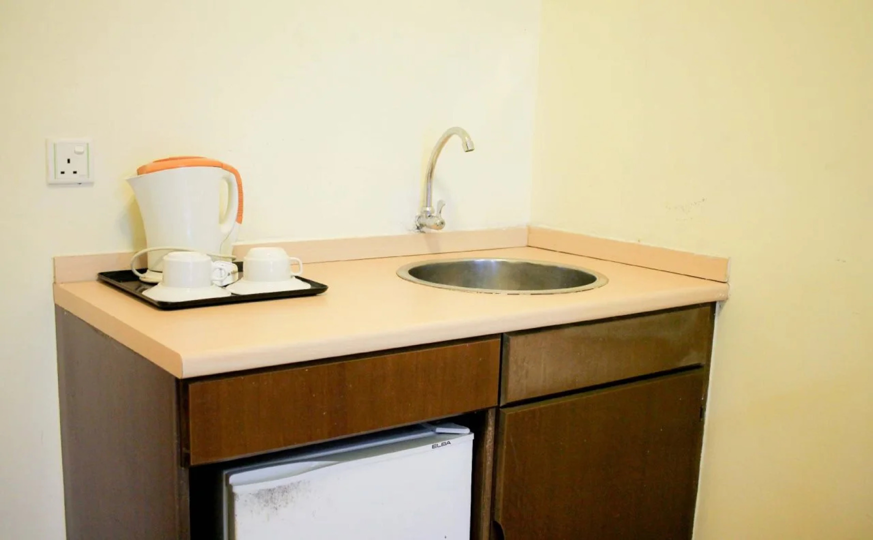 Suria Service Apartment Hotel