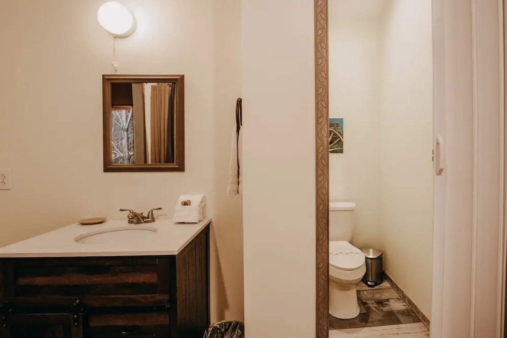 02gs - Hot Tub - Wifi - D/w - W/d - Sleeps 8 2 Bedroom Home by RedAwning