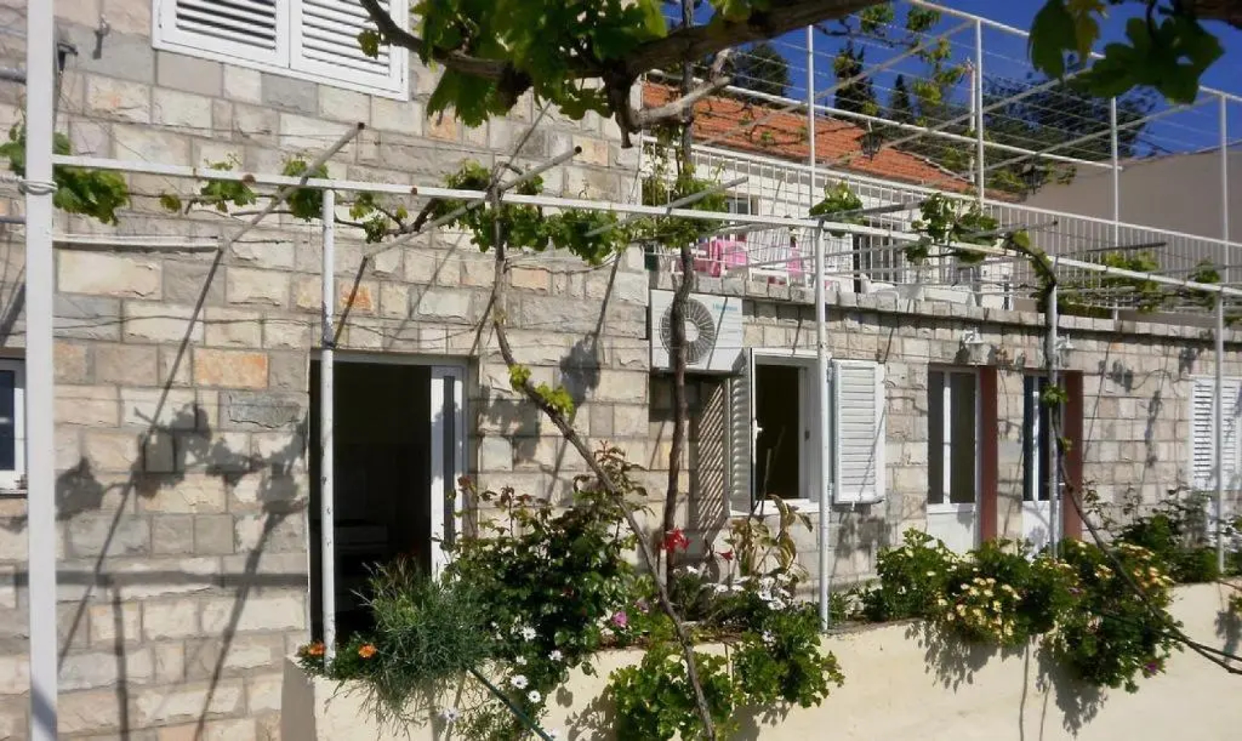 Apartments Cervelin