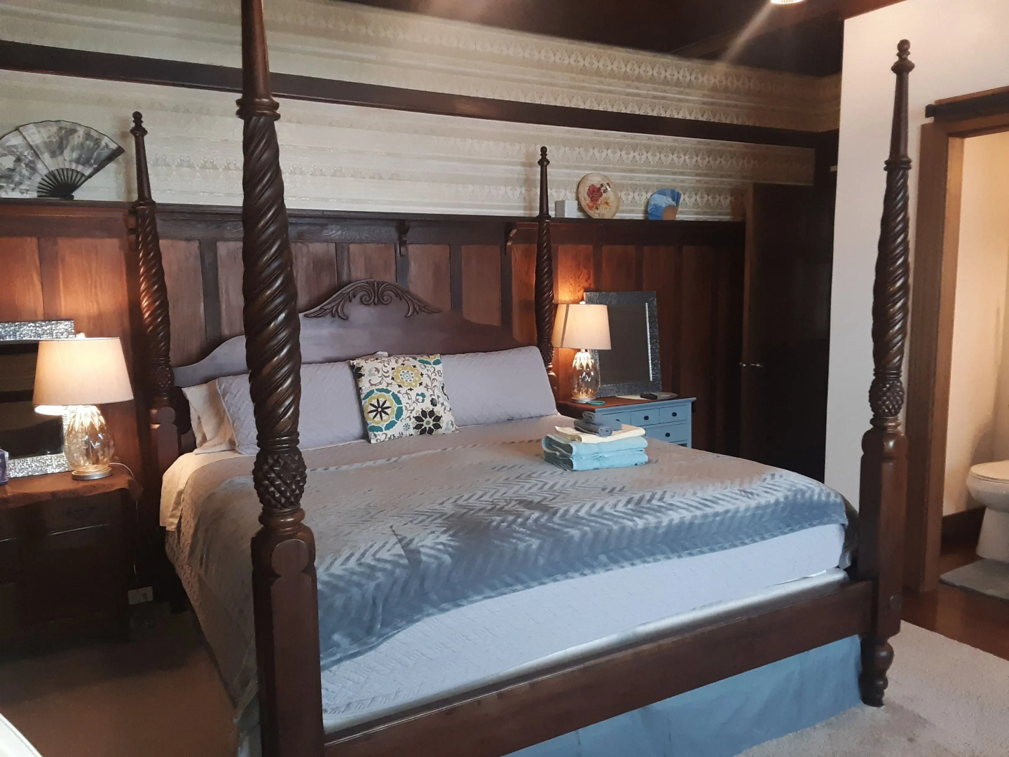 Hilo Bay Oceanfront B&B