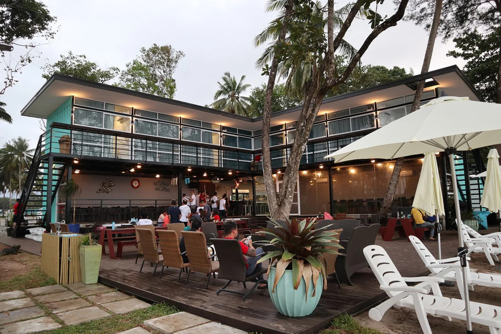 Roxy Sematan Villa & Townhouse