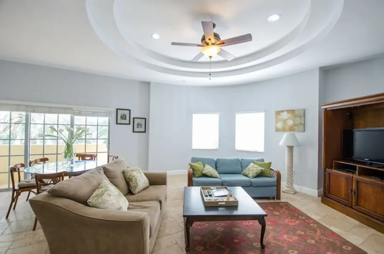 Vistalmar Three Bedroom Deluxe Apartment
