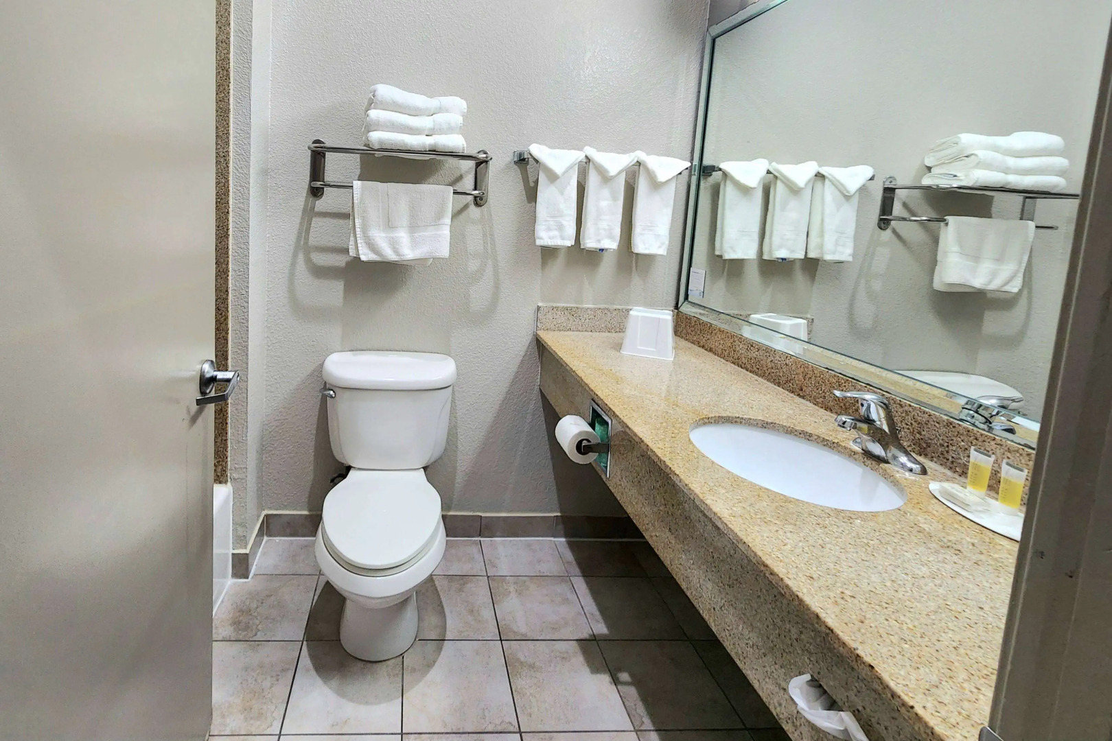 Days Inn by Wyndham Kemah