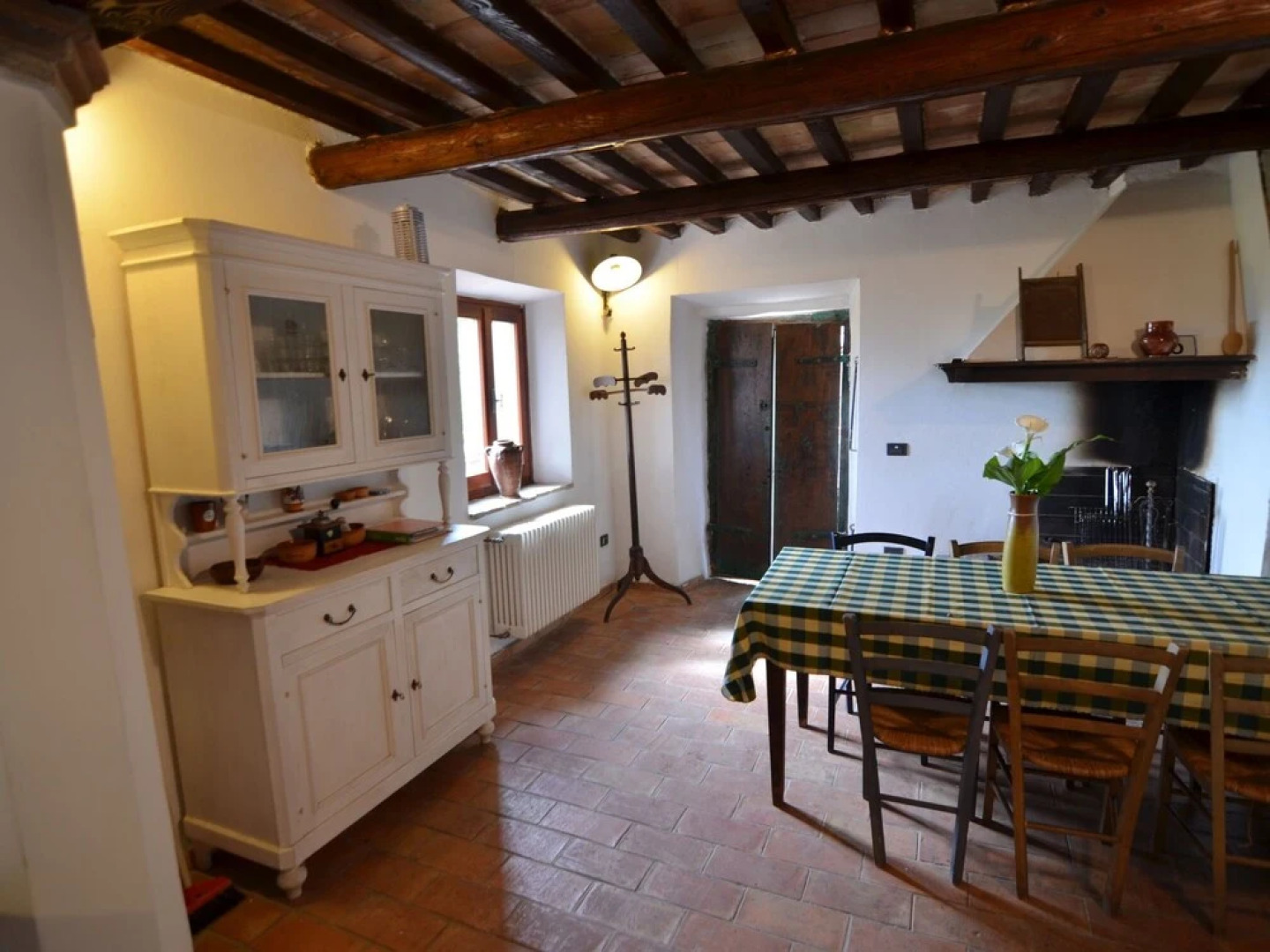 Beautiful Villa With Private Swimming Pool, Garden and Panoramic View 10-5