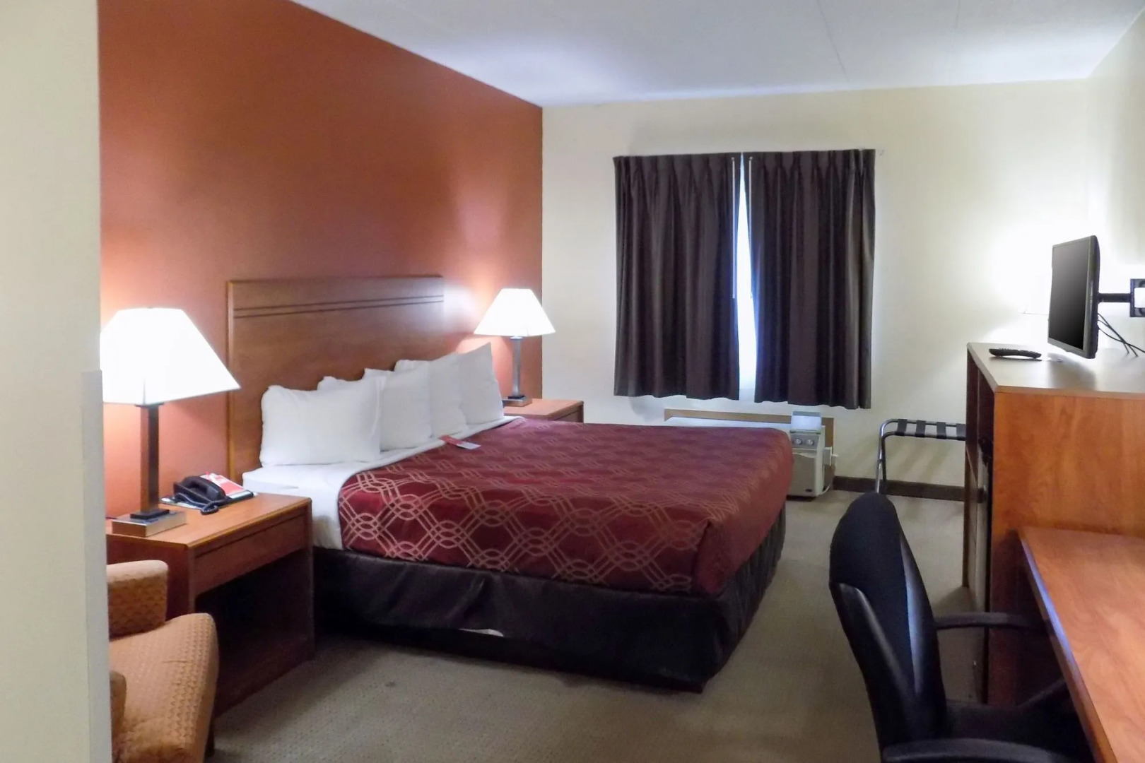Country Inn & Suites by Radisson, Pierre, SD