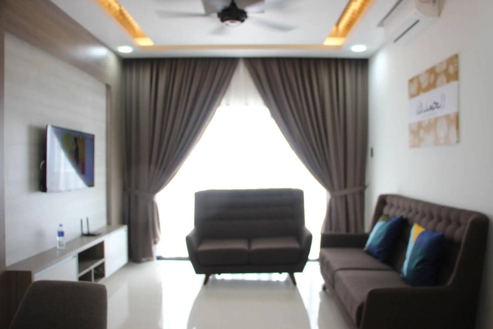 sunny seaview@icon residence