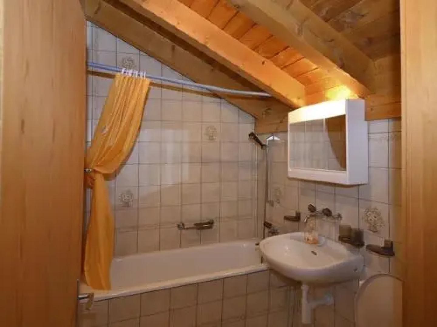 Apartment Norbert Pantke Dachgeschosswohnung