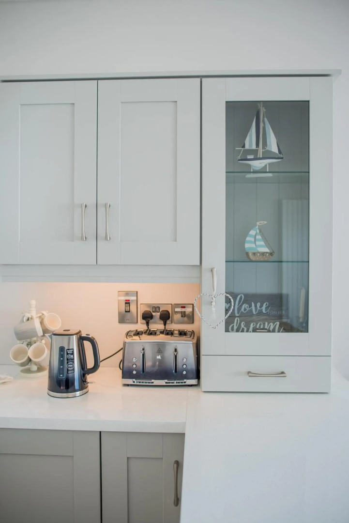 Spectacular ocean views & minutes to Cliffs- Clahane Shore Lodge