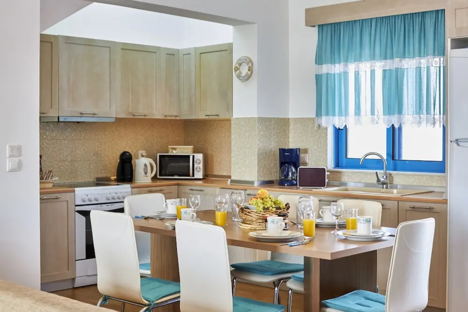 Nerida Beachfront Villas