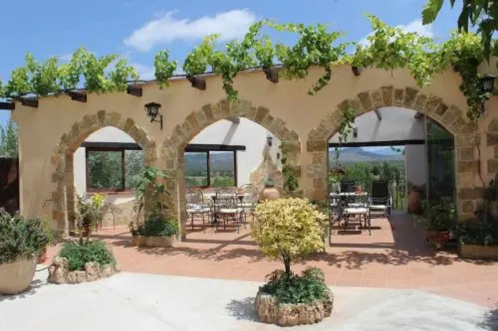 Apartamentos Turisticos Sanahuja